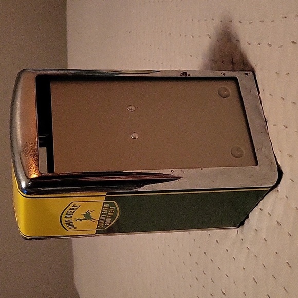 Excellent Loved Condition John Deere Napkin Holder - Picture 2 of 9